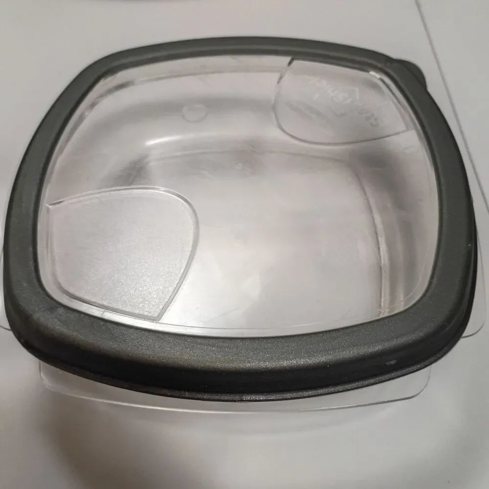 Rubbermaid Stain Shield Storage Green 3 Containers 1-3.2 & 2-2.1 Cups Square+Lid